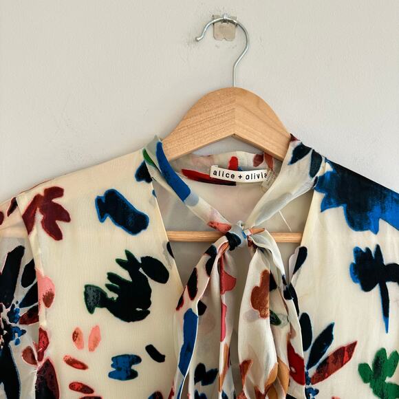 Alice + Olivia Moore Velvet Floral Print Tiered Mini Dress Cream/Blue XS - Picture 11 of 13